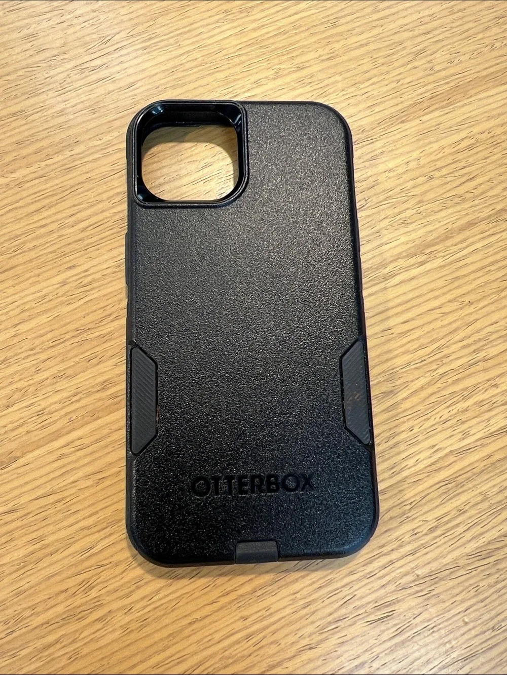OtterBox durable black
